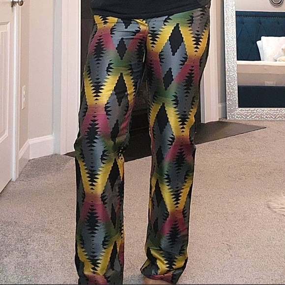 Aztec pants - Picture 7 of 8